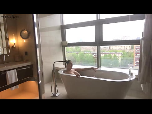 ❤️ Napakalaking babe madamdamin jerking off ang kanyang puki sa banyo ️❌ Porno sa tl.ttsex.ru ﹏